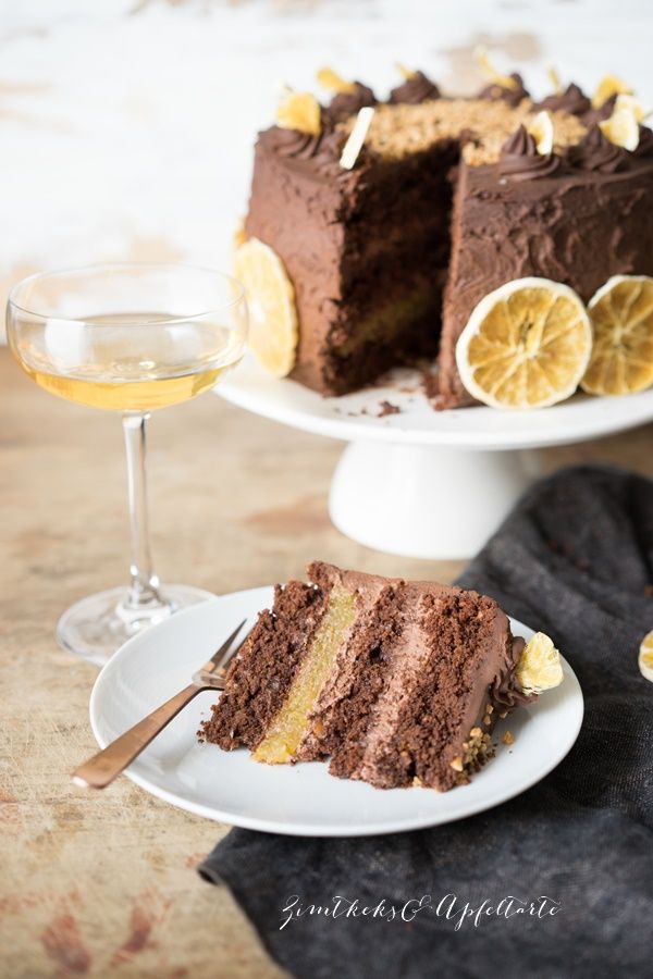 Rezeptbild: Schoko-Orangen-Mandel-Törtchen mit Ganache