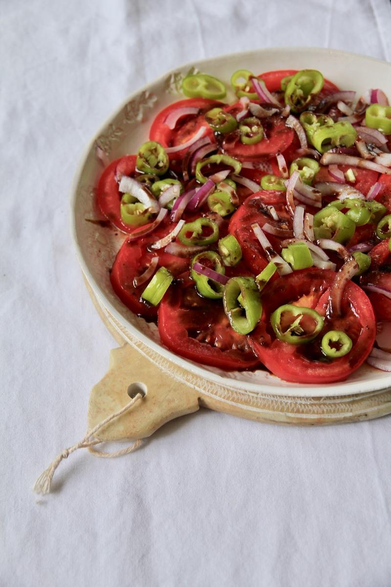 Rezeptbild: Tomaten-Paprika Salat mit Granatapfelkerne