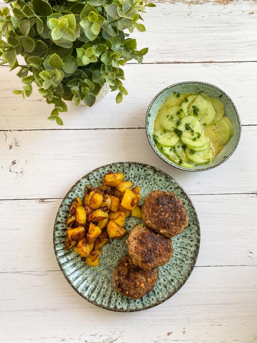 Rezeptbild: Tante Ankes Basics: Frikadellen