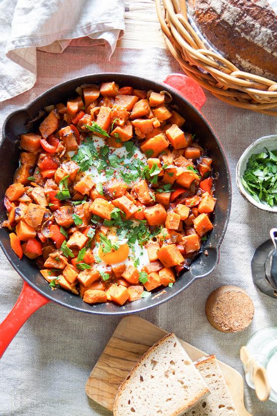 Rezeptbild: Süßkartoffel-Pfanne mit Ei
