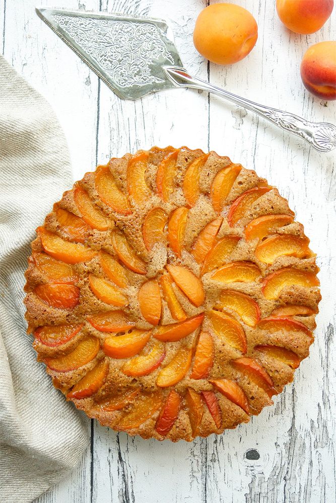 Rezeptbild: Sommerliche Aprikosentarte mit Kardamom