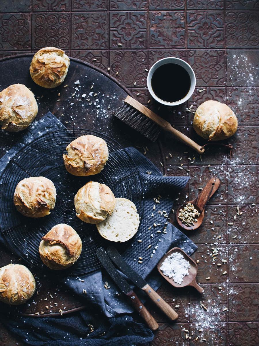 Rezeptbild: ÜBERNACHT BRÖTCHEN FÜR FAULE