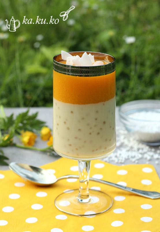 Rezeptbild: Kokos-Tapioka-Pudding mit Pfirsichhaube