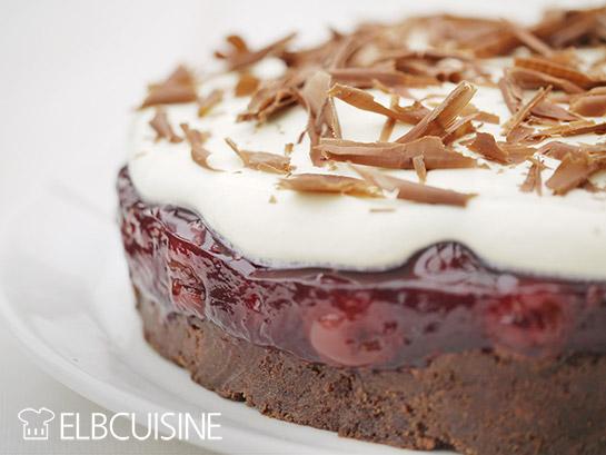 Rezeptbild: Schwarzwälder-Kirsch-Cookies-Torte – schmeckt wie bei Muttern, aber geht viel schneller!
