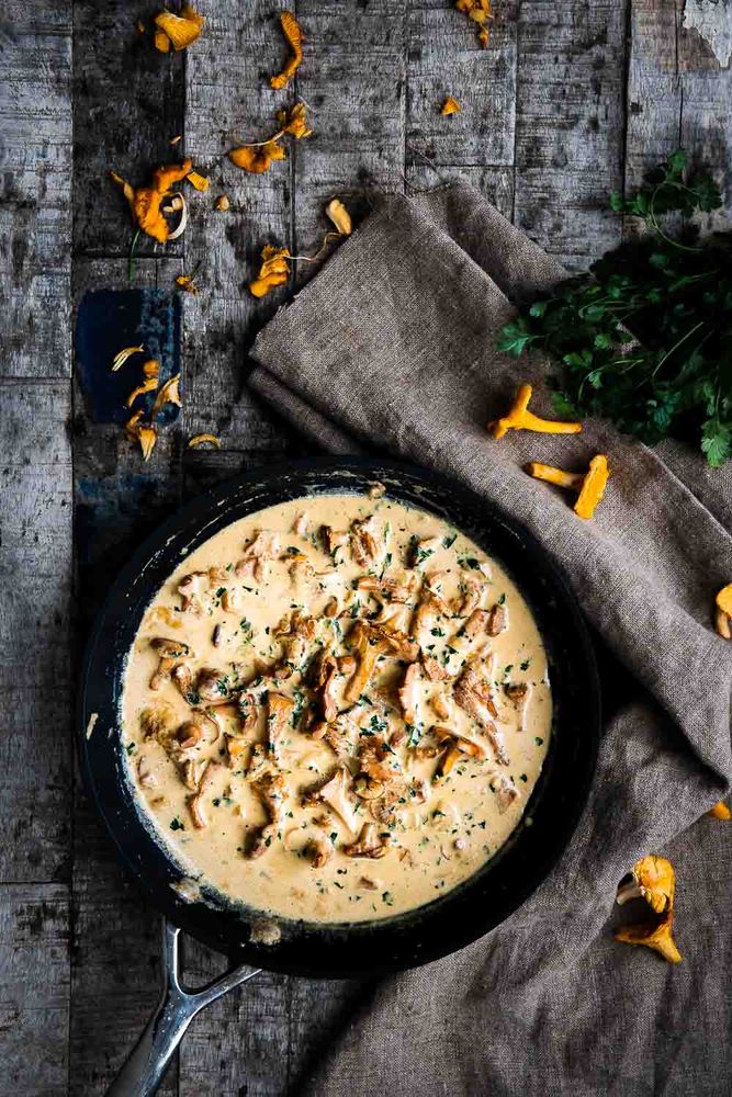 Rezeptbild: Pfifferling Rahmsoße mit Semmelknödel