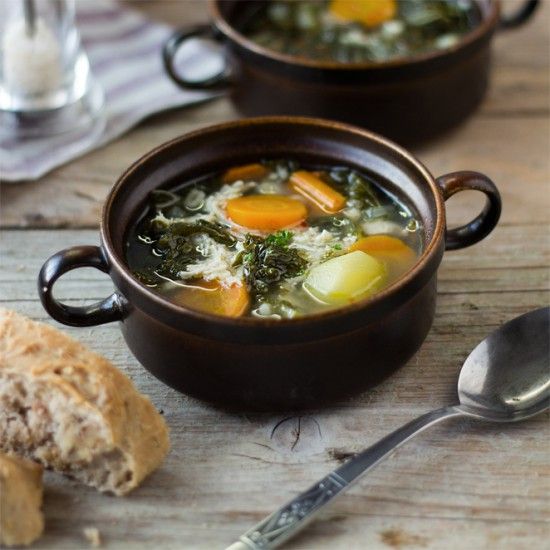 Rezeptbild: Hühnersuppe mit Grünkohl