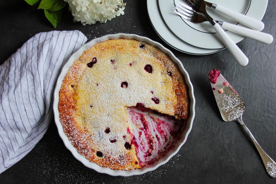 Rezeptbild: Topfen-Grieß-Auflauf mit Beeren