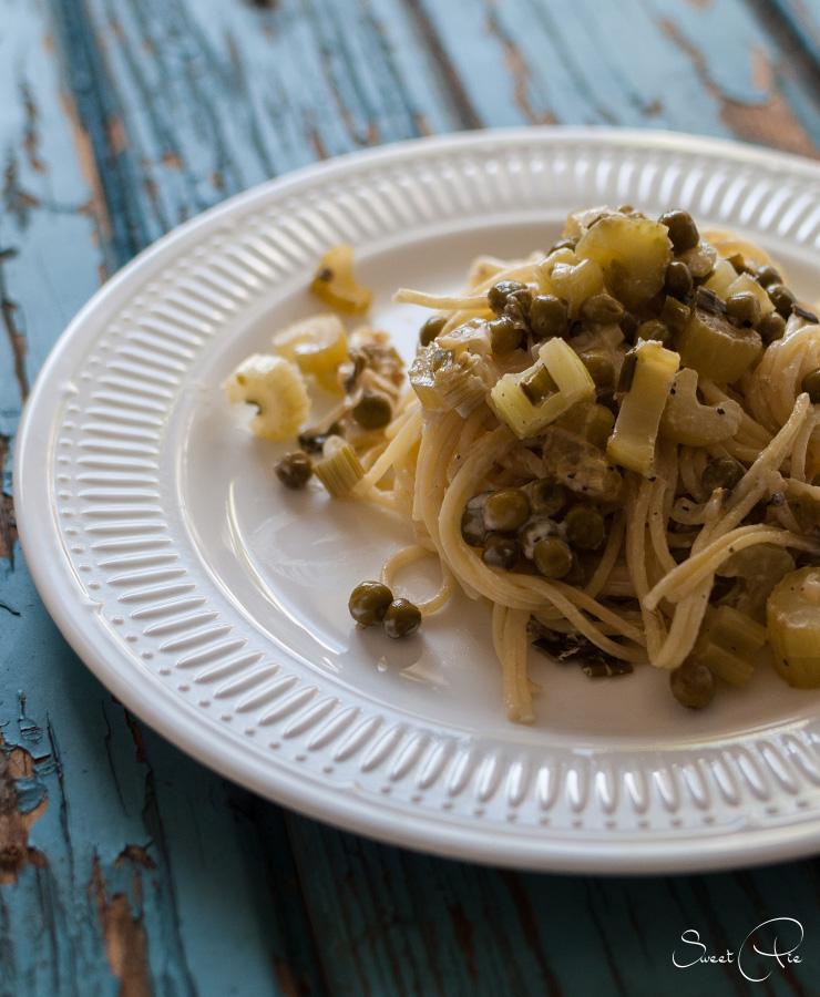 Rezeptbild: Pasta mit Erbsen & Sellerie