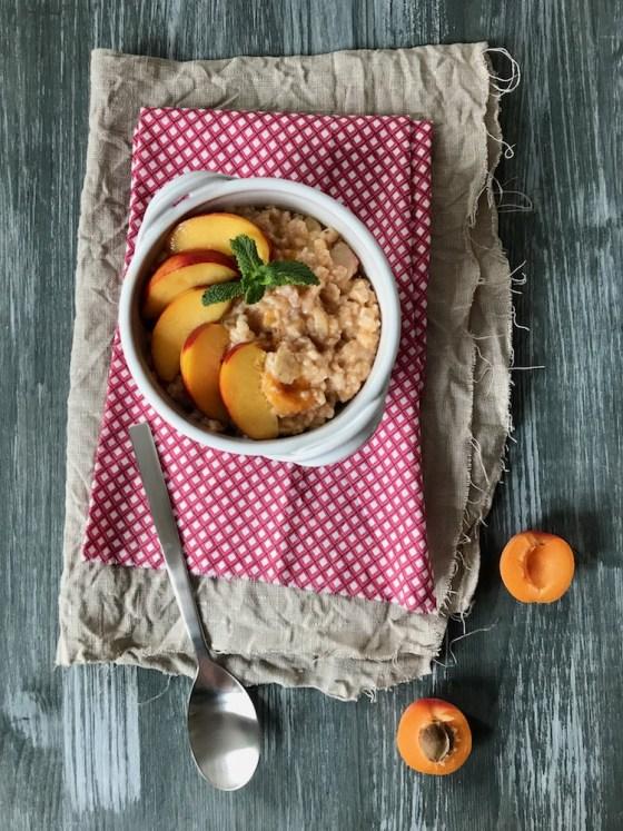 Rezeptbild: Aprikosen-Nektarinen-Porridge