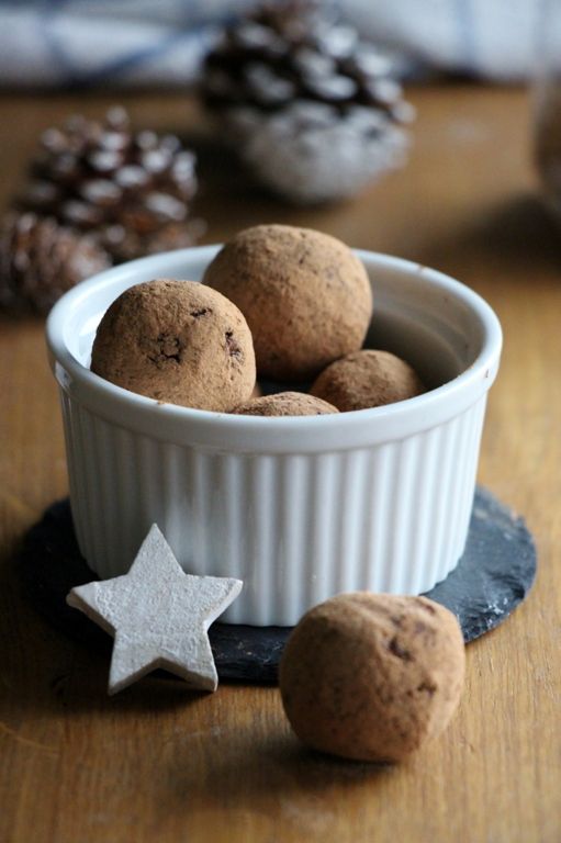 Rezeptbild: Orangen - Schokoladen - Rohkost Pralinen