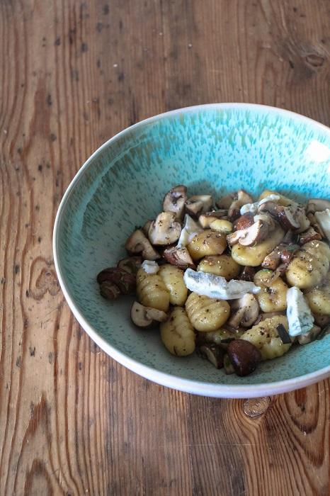 Rezeptbild: Gnocchi mit Champignons und Gorgonzola