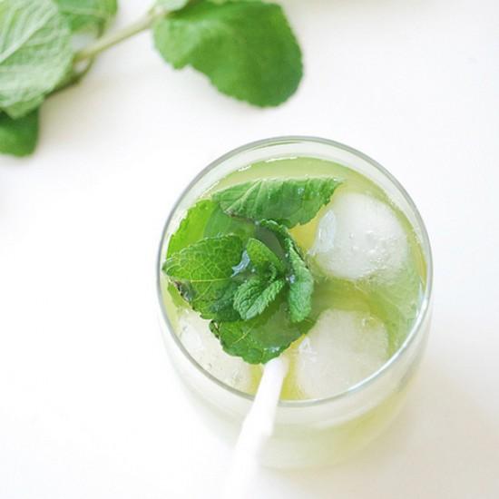 Rezeptbild: Matcha Eistee