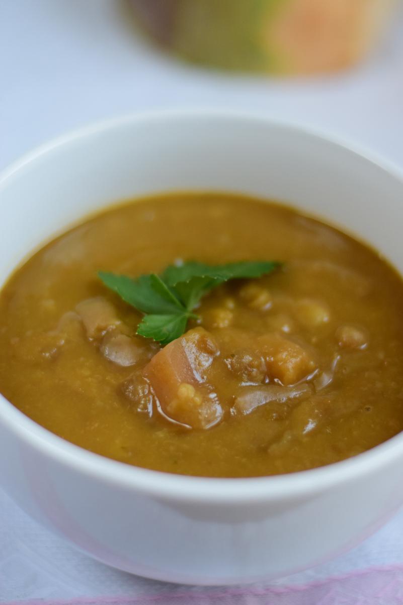 Rezeptbild: Erbseneintopf mit Steckrübe