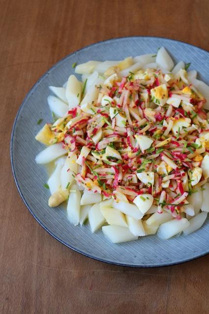 Rezeptbild: Spargel mit Radieschen-Ei-Vinaigrette 
