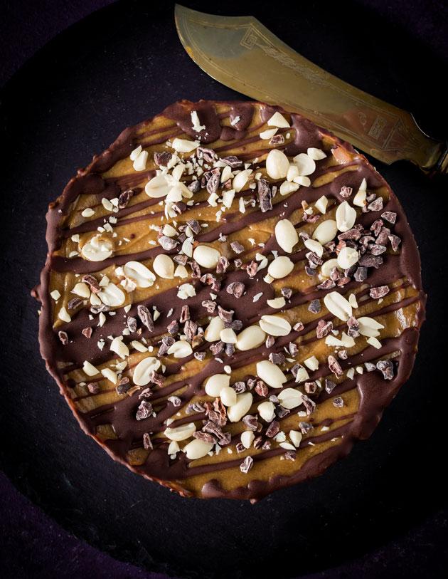 Rezeptbild: No Bake "Snickers" Käsekuchen