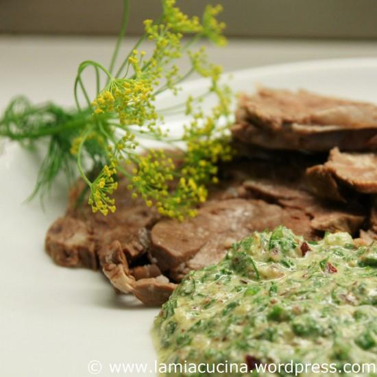 Rezeptbild: Salsa verde zu kaltem Rindfleisch