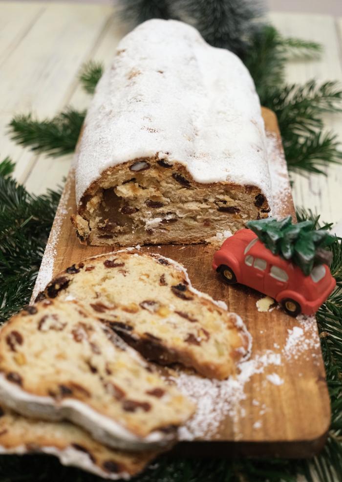Rezeptbild: Christstollen mit Marzipan