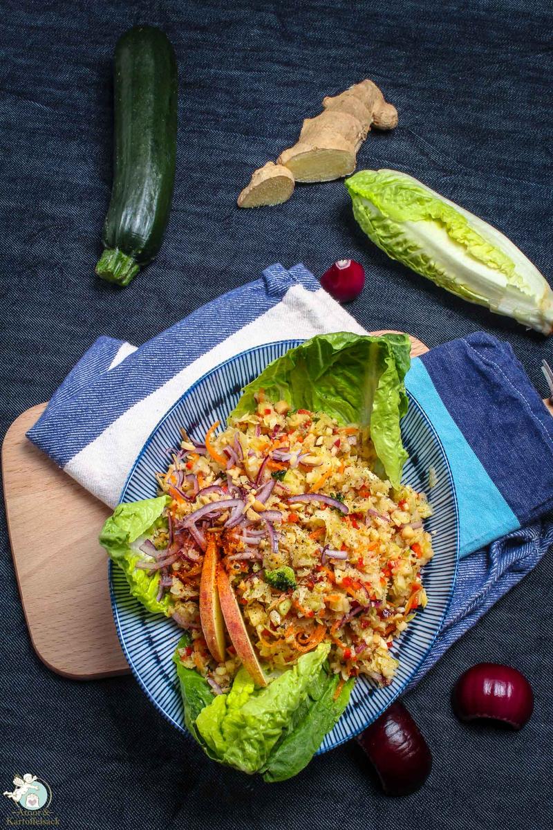 Rezeptbild: saftiger Brokkolistrunk-Salat 