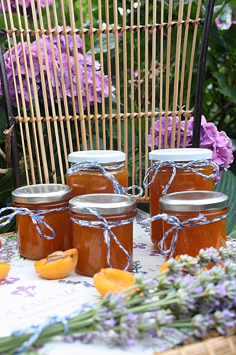 Rezeptbild: Aprikosenmarmelade mit Lavendel