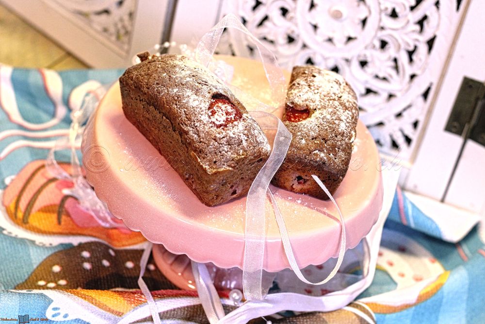 Rezeptbild: Zuckerfreie Erdbeerküchlein