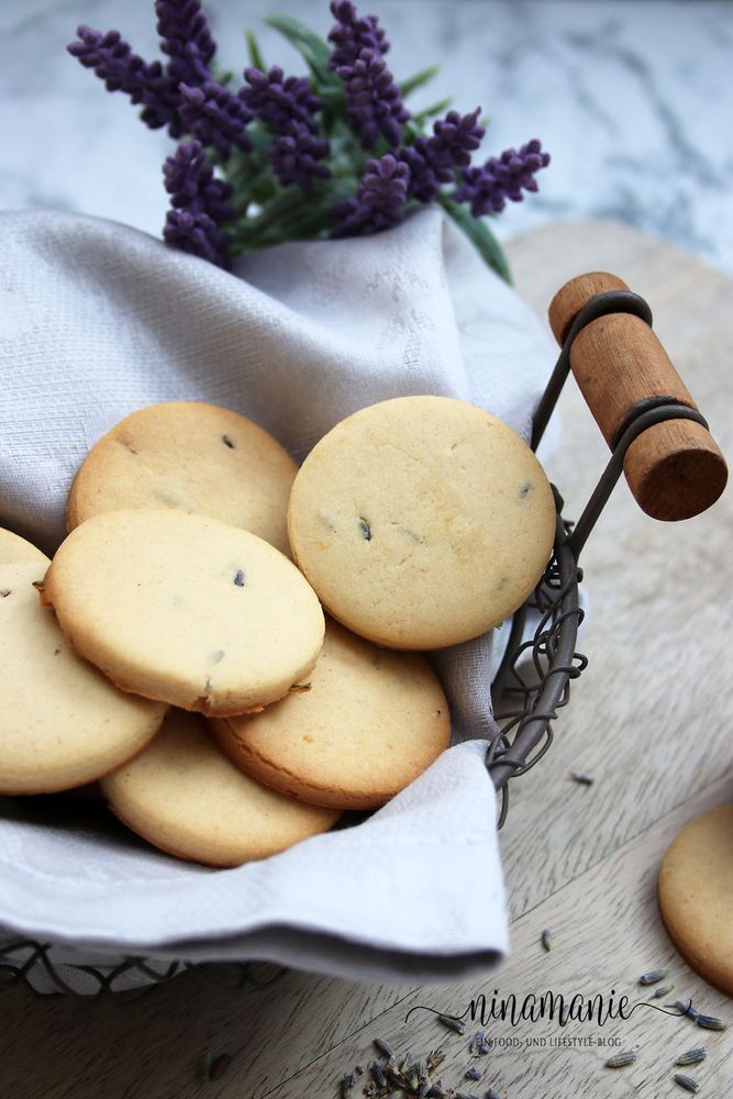 Rezeptbild: Lavendel-Mürbeteig-Kekse