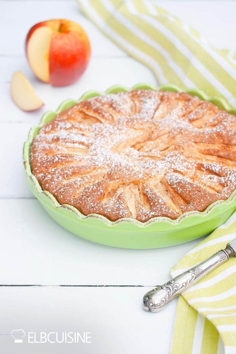 Rezeptbild: Schneller Apfelkuchen – luftig & lecker!