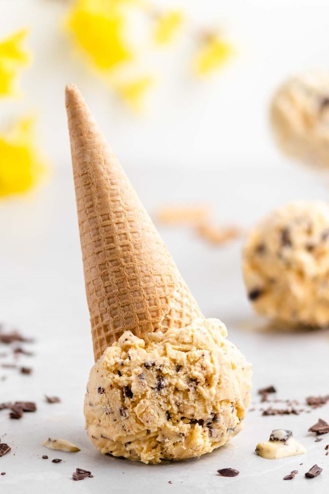 Rezeptbild: Eierlikör-Eis mit und ohne Eismaschine