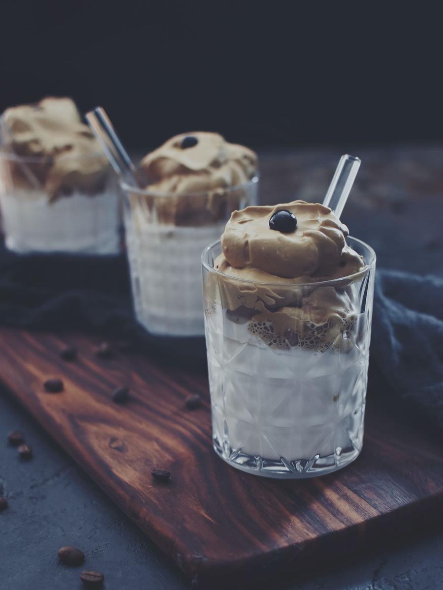 Rezeptbild: DALGONA COFFEE