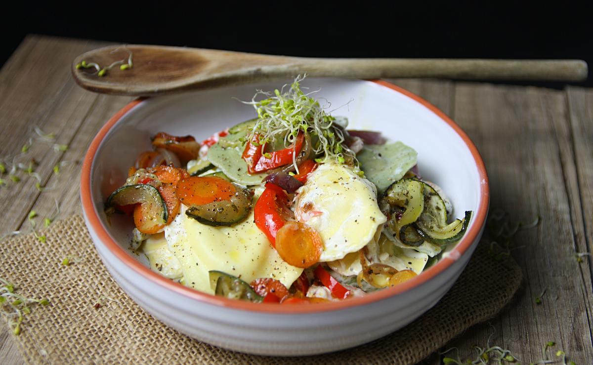 Rezeptbild: Winterlicher Tortellinisalat