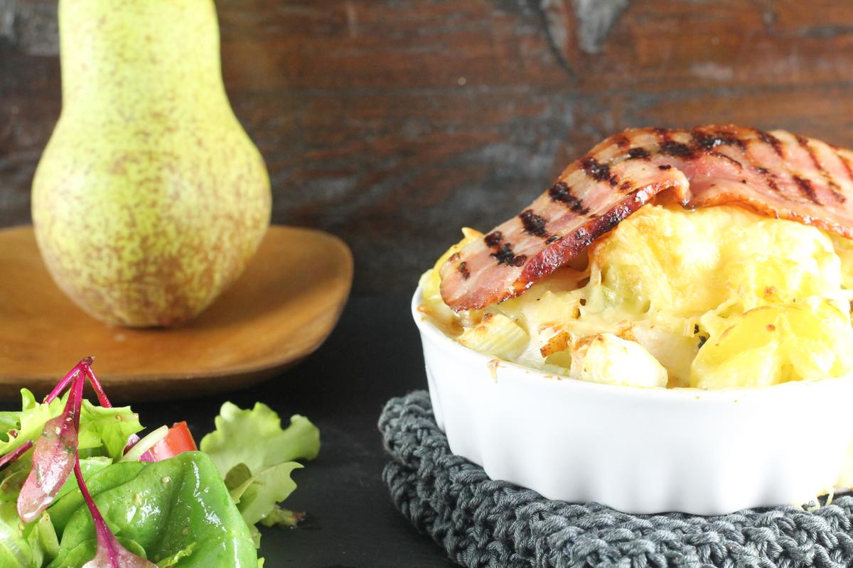 Rezeptbild: Kartoffel-Birnen-Auflauf mit Speck