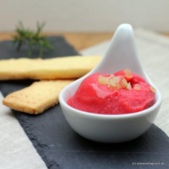 Zwetschgensorbet mit Rosmarin-Shortbread von schoenertagnoch • Delicat.io