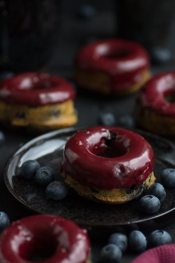 Rezeptbild: Ofen gebackene Blaubeer-Donuts