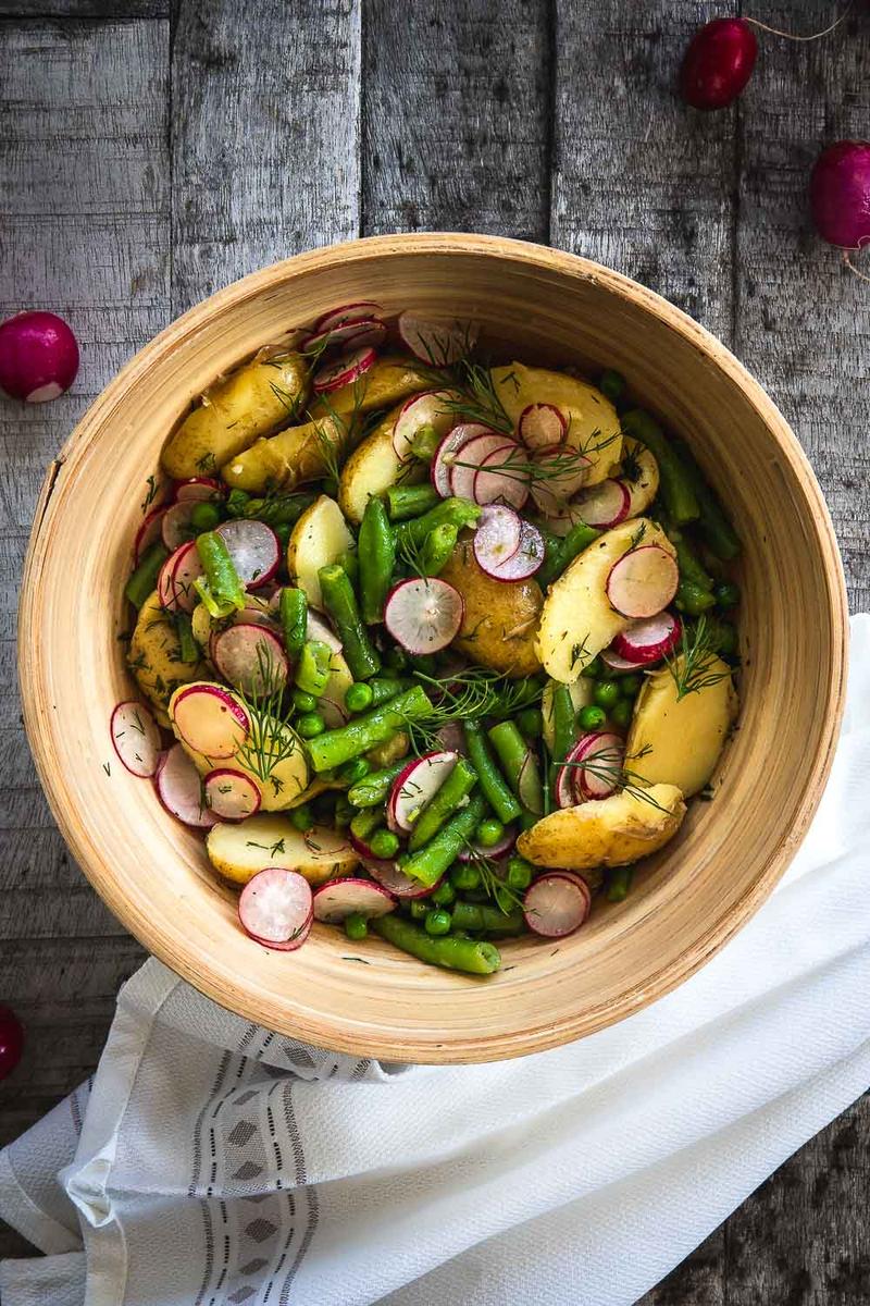 Rezeptbild: Sommerlicher Kartoffelsalat ohne Mayo oder Brühe