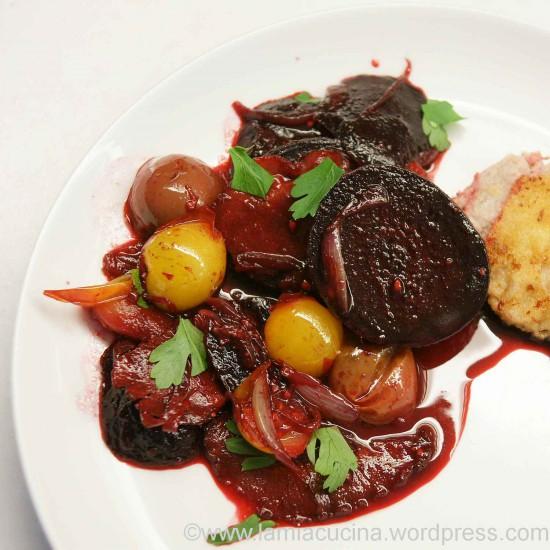 Rezeptbild: Rote Bete mit Speck und Tomaten