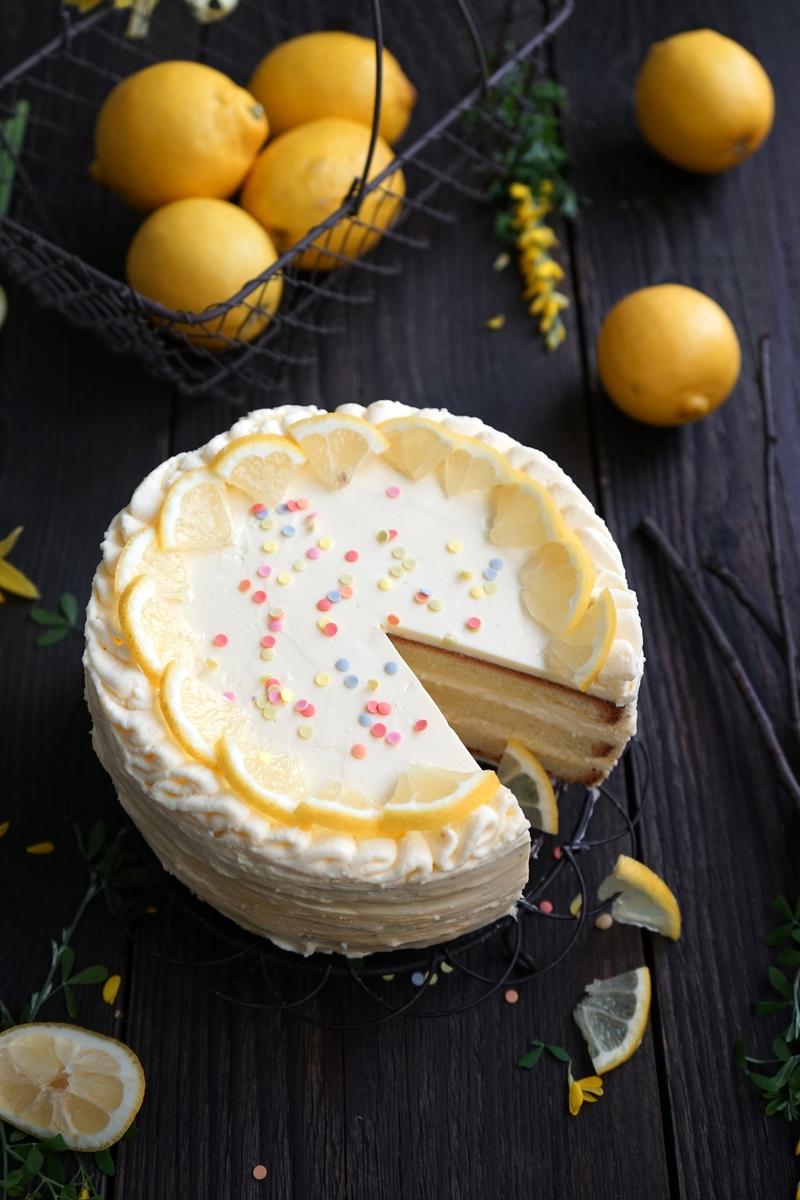 Rezeptbild: Lemon Curd Torte – klein, fein und himmlisch fruchtig!