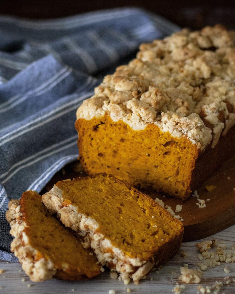 Rezeptbild: Süßer Kürbiskuchen mit Streuseln