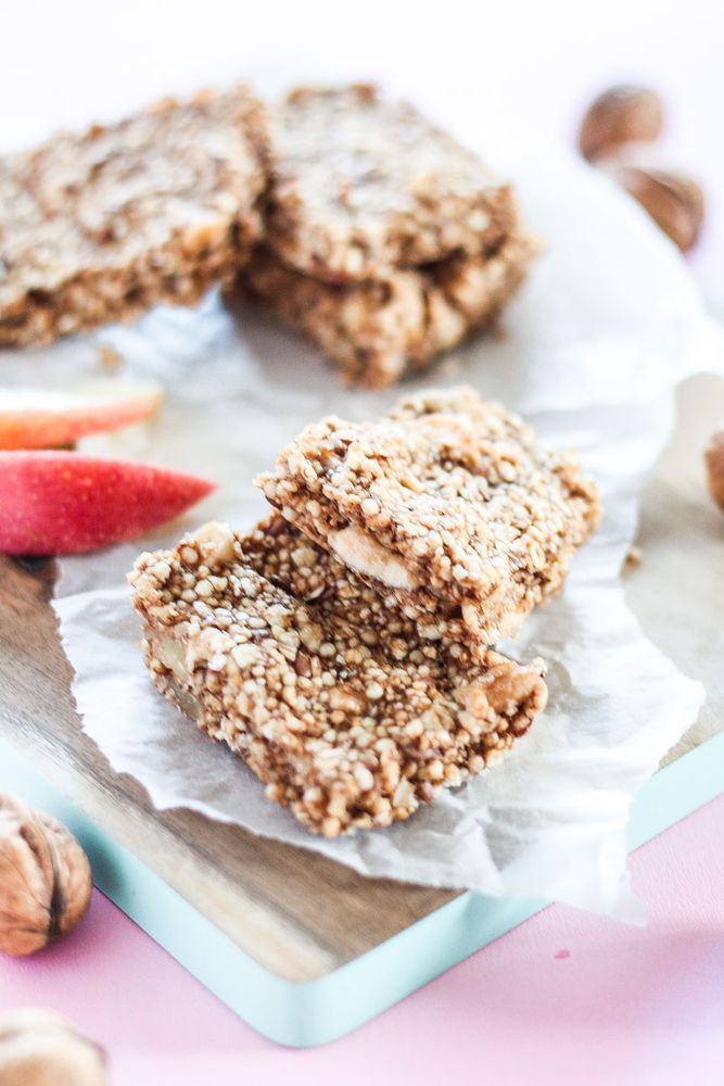 Rezeptbild: Vegane Apfel-Zimt-Müsliriegel