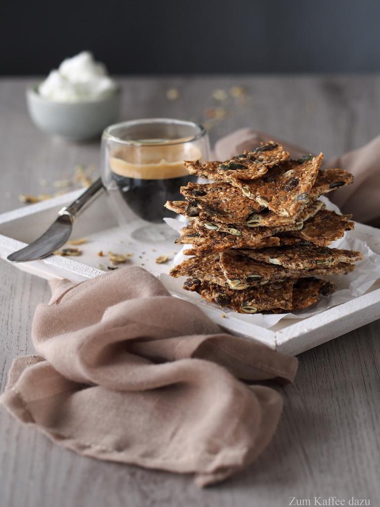 Rezeptbild: Kernige Brot-Cracker