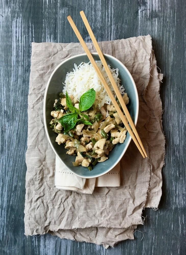 Rezeptbild: Holy Basil Stir Fry - Huhn mit scharfem Basilikum