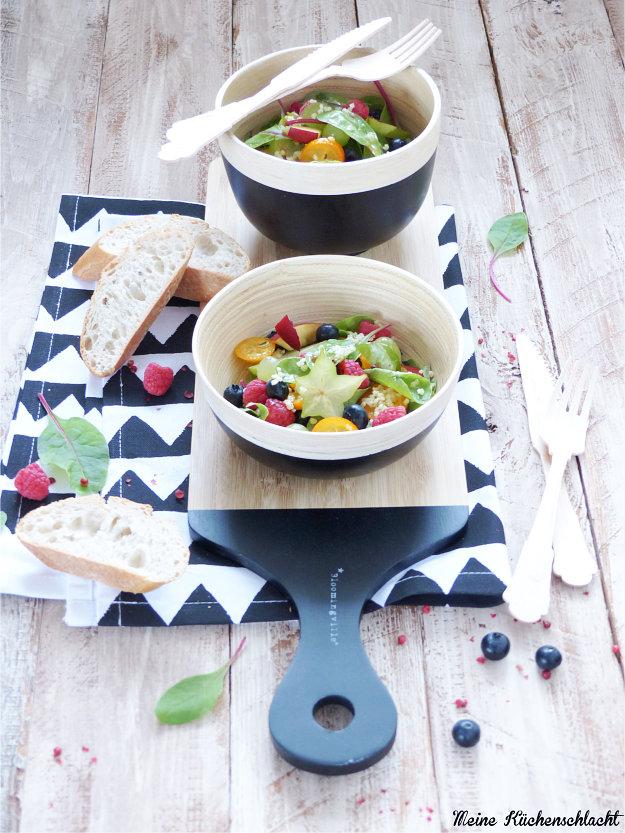 Rezeptbild: Frucht Salat mit Mangold und Hirse