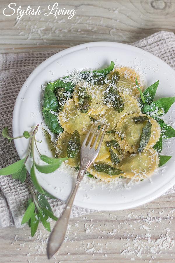 Rezeptbild: Spinat-Ricotta-Ravioli