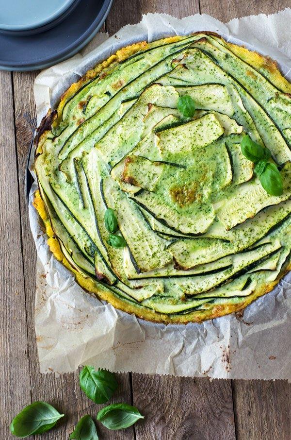 Rezeptbild: Zucchinitarte mit Basilikumcreme