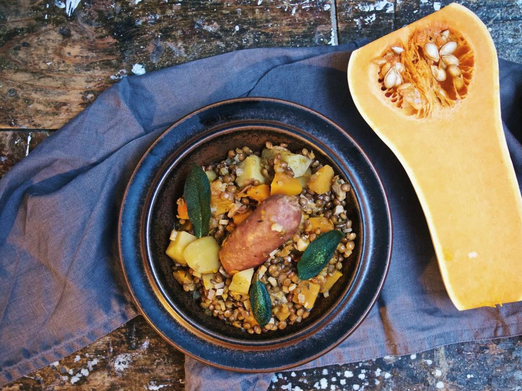 Rezeptbild: Linsen-Kürbis-Eintopf mit Salsiccia