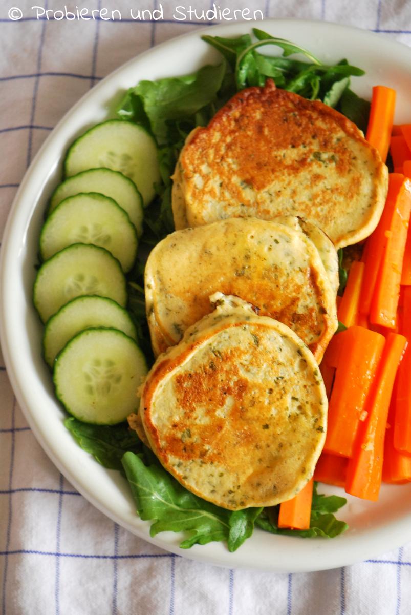 Rezeptbild: Quarkplinsen mit Möhren