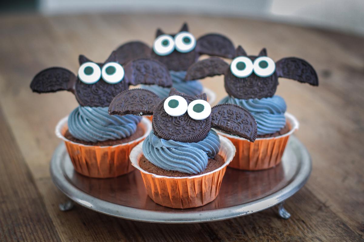Rezeptbild: Black Velvet Halloween Cupcakes