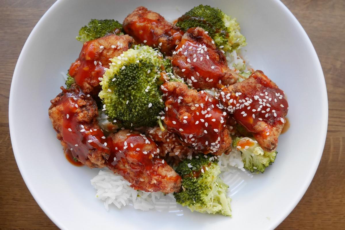 Rezeptbild: Karaage, japanisches frittiertes Hühnchen