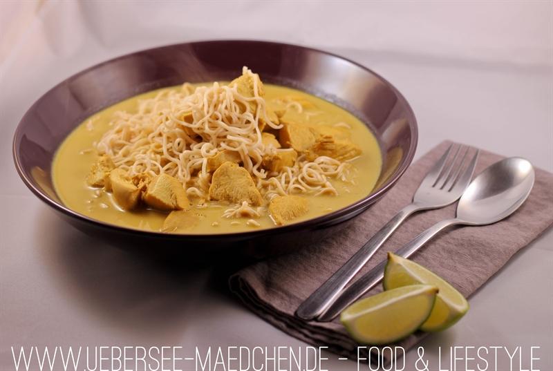 Rezeptbild: Die asiatische Suppe mit Tikka Masala und Hähnchen