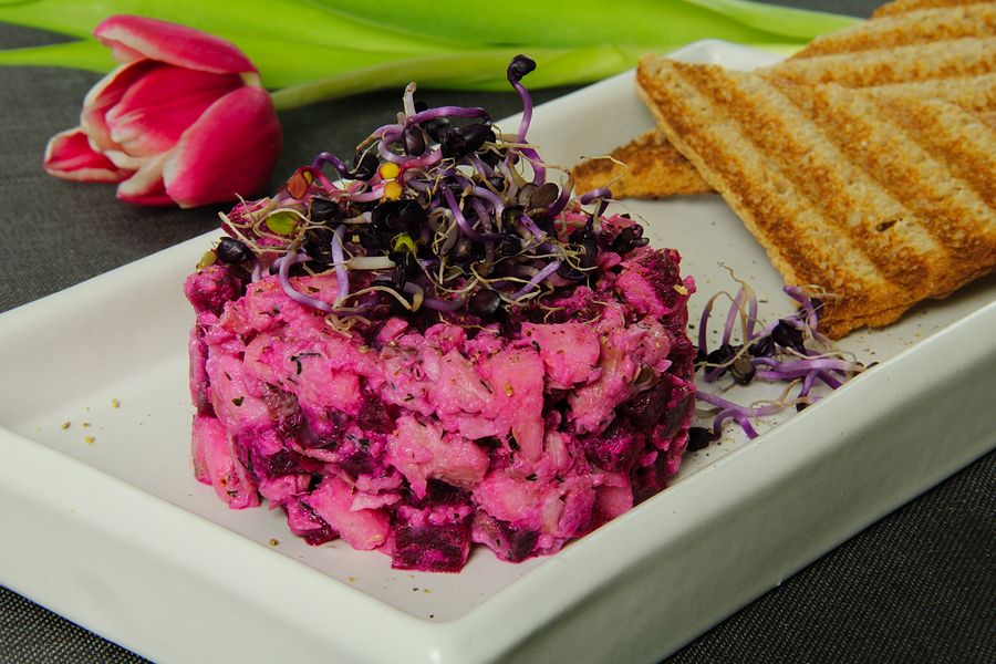 Rezeptbild: Tatar vom geräucherten Saibling