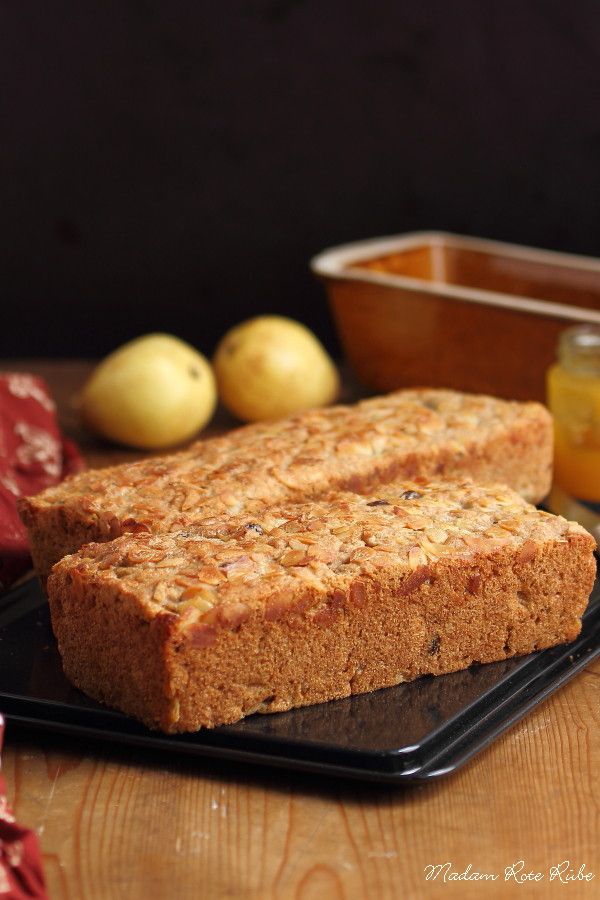 Rezeptbild: Vollwertiger Birnen-Rosinen-Stuten