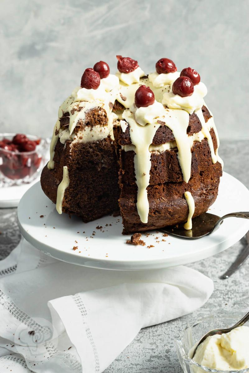 Rezeptbild: Schwarzwälder Kirsch Gugelhupf